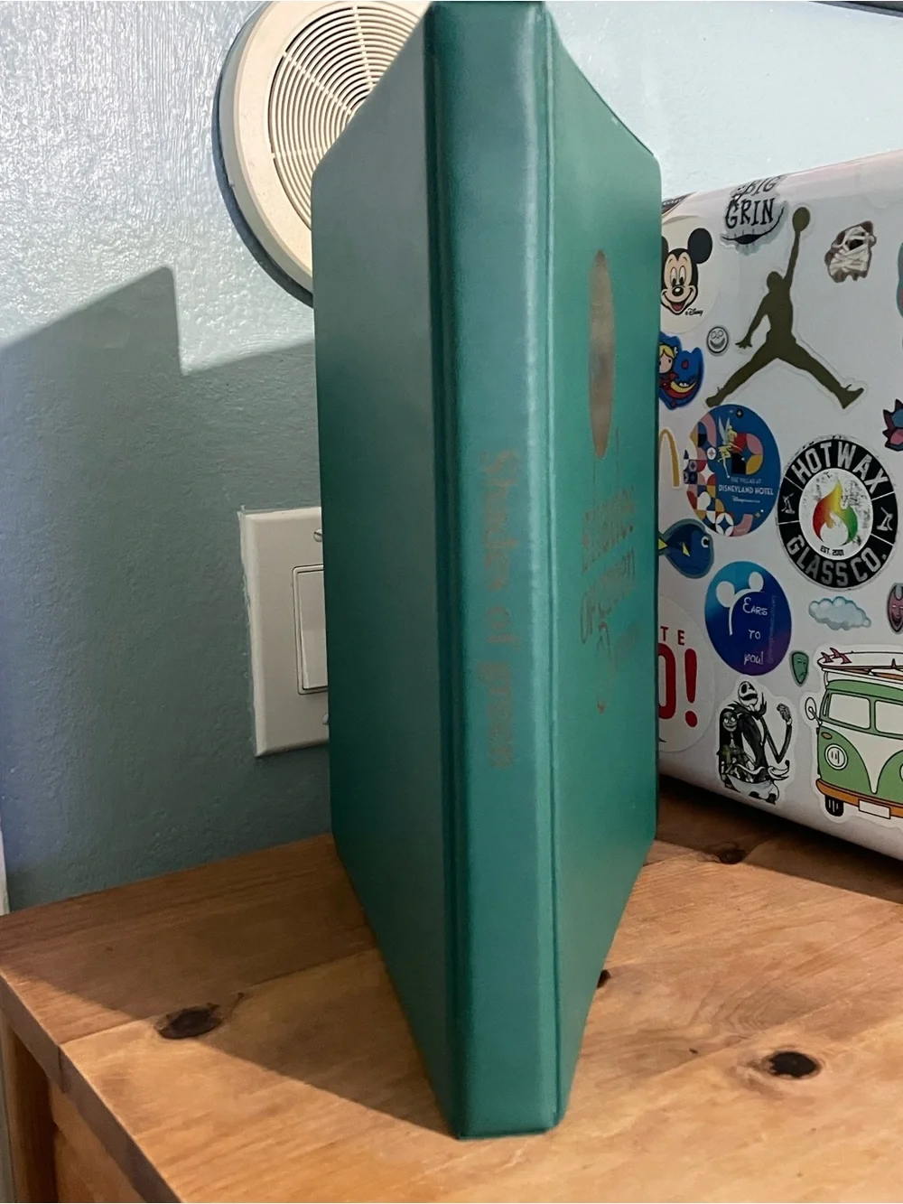 Shades Of Green Binder - Green